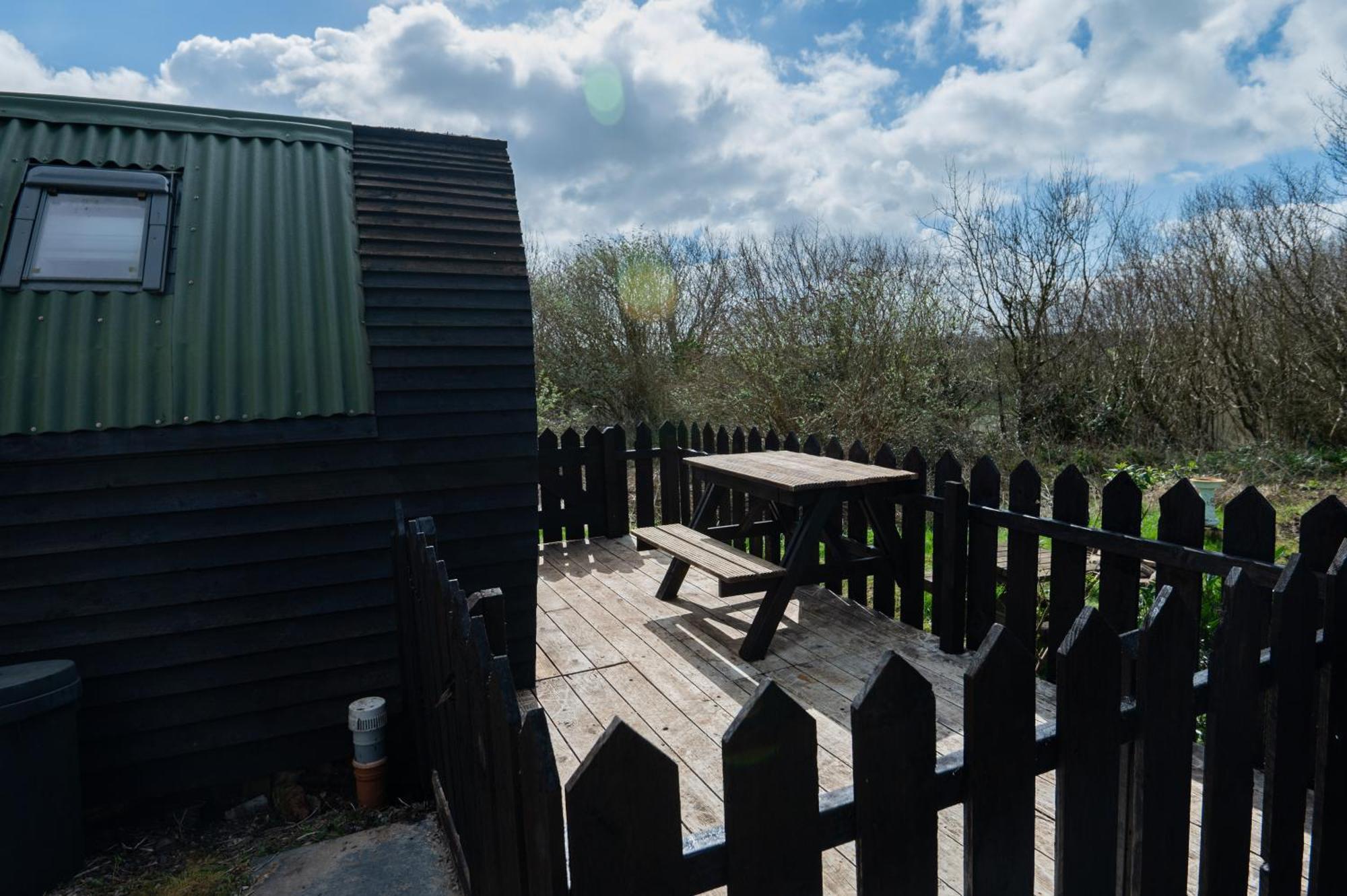 Robin Nest - Cosy Shepherd'S Hut Hideaway Callington Esterno foto